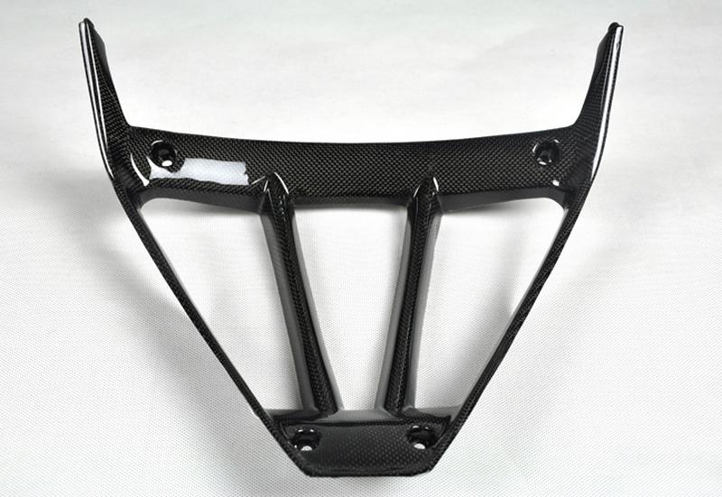 碳纖維汽車(chē)配件，碳纖維汽車(chē)用具，碳纖維異形件生產(chǎn)